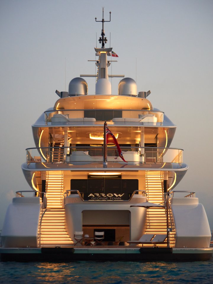Feadship 75